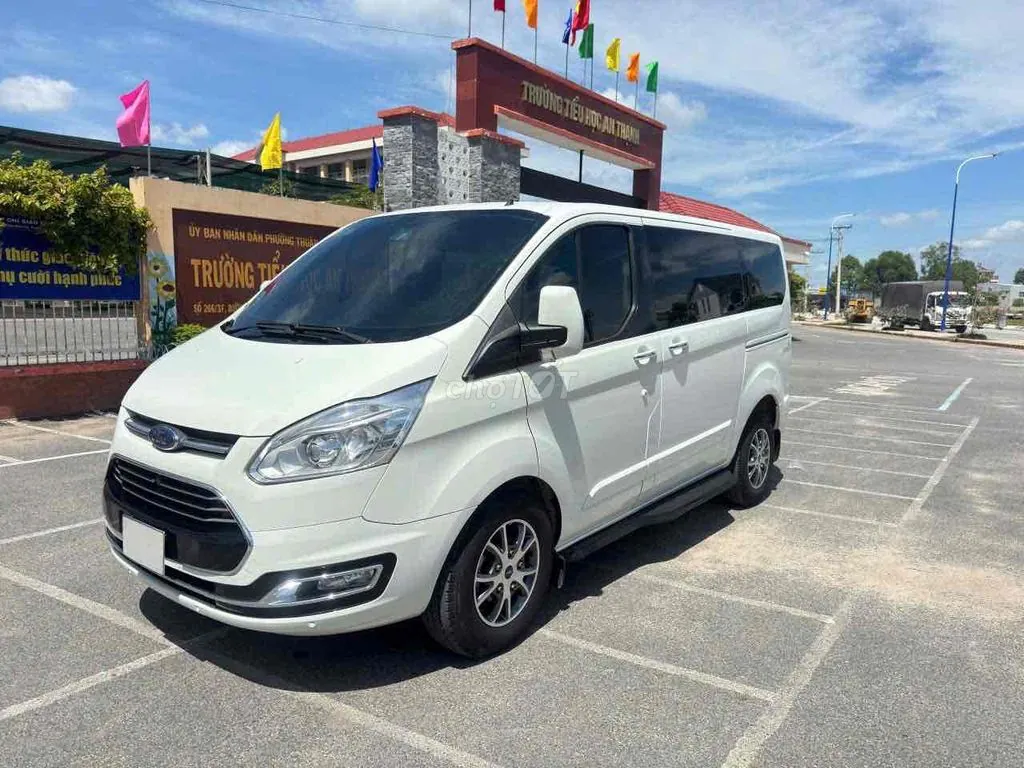 Ford Tourneo 2021 photo 2