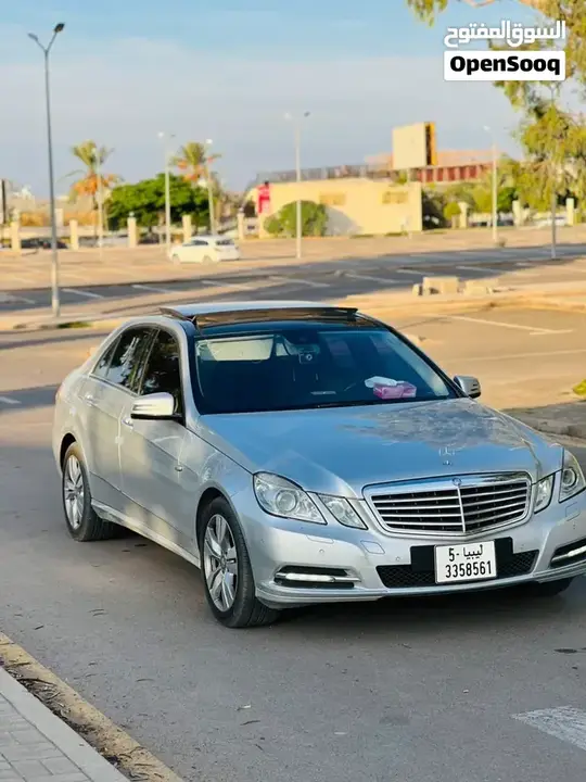 Mercedes-Benz E-Class 2012 photo 5