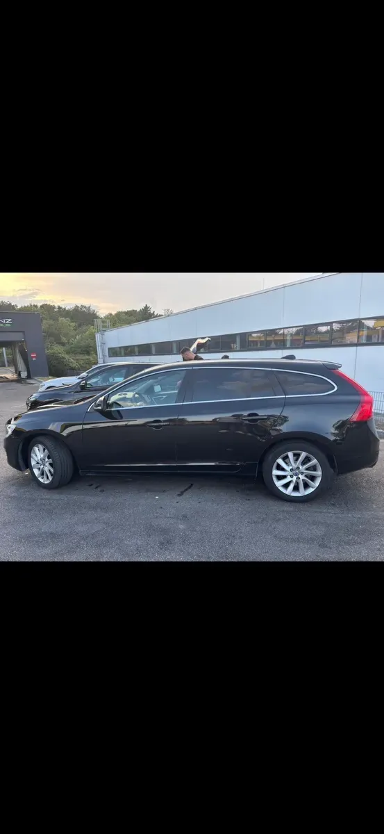 Volvo V60 2015 photo 3