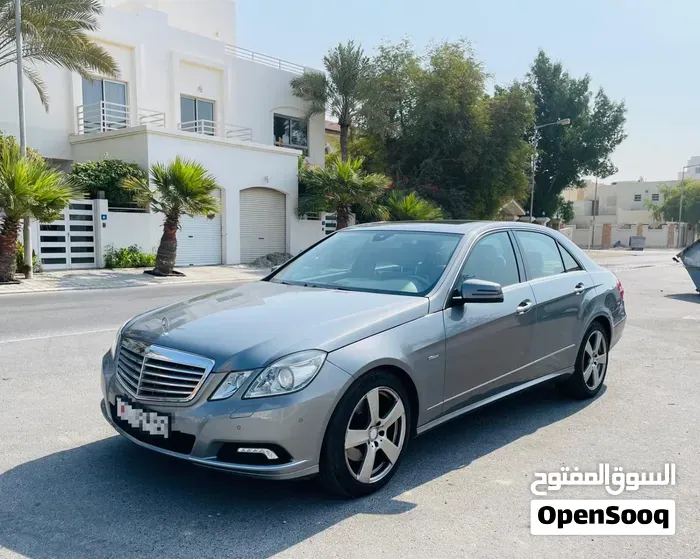 Mercedes-Benz E-Class 2010 photo 3