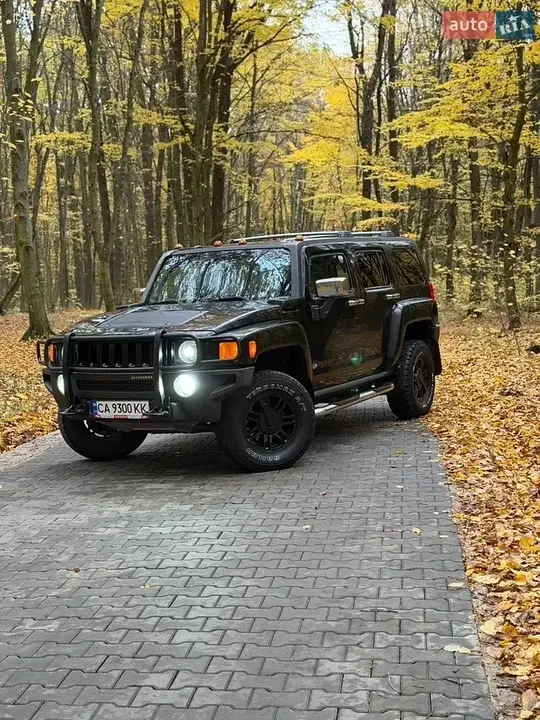 Hummer H3 2005 photo 2