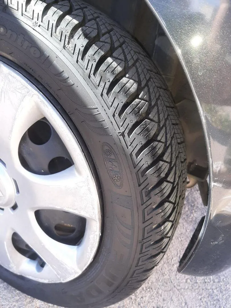 Peugeot 107 2011 photo 5