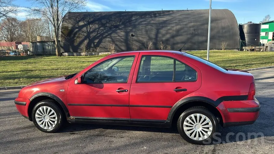 Volkswagen Bora 2002 photo 2