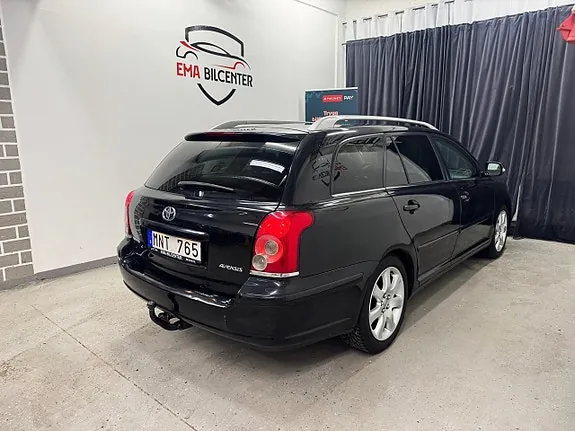 Toyota Avensis 2008 photo 5