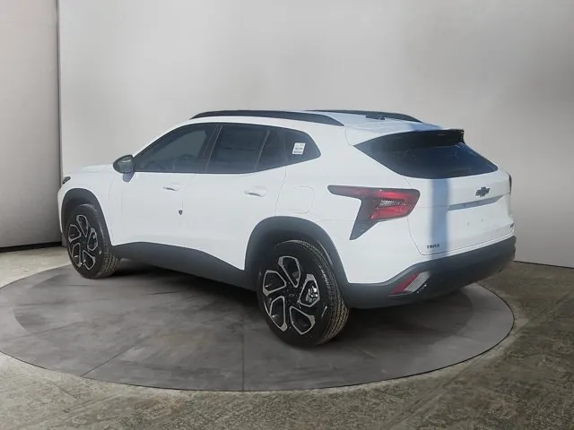 Chevrolet Trax 2026 photo 3