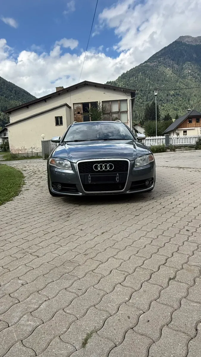 Audi A4 2006 photo 2