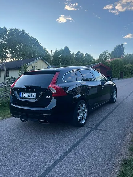 Volvo V60 2014 photo 3
