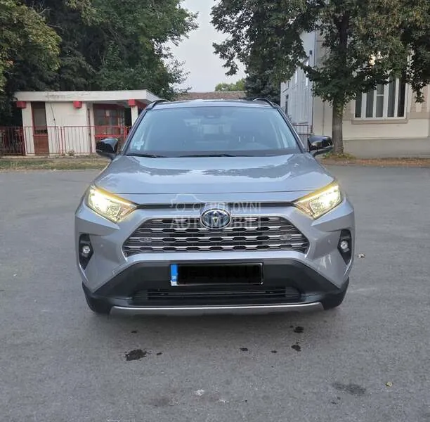 Toyota Rav 4 2024 photo 3