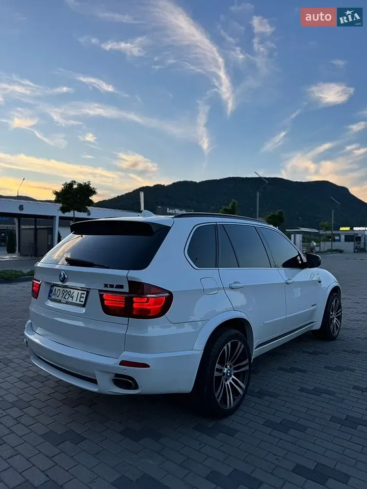 BMW X5 2012 photo 5