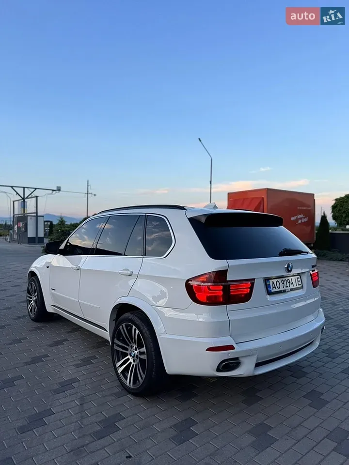 BMW X5 2012 photo 4