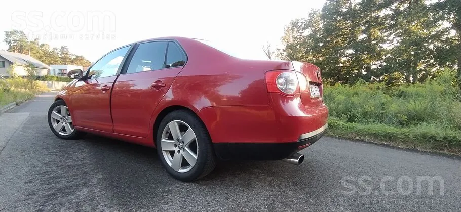 Volkswagen Jetta 2005 photo 3