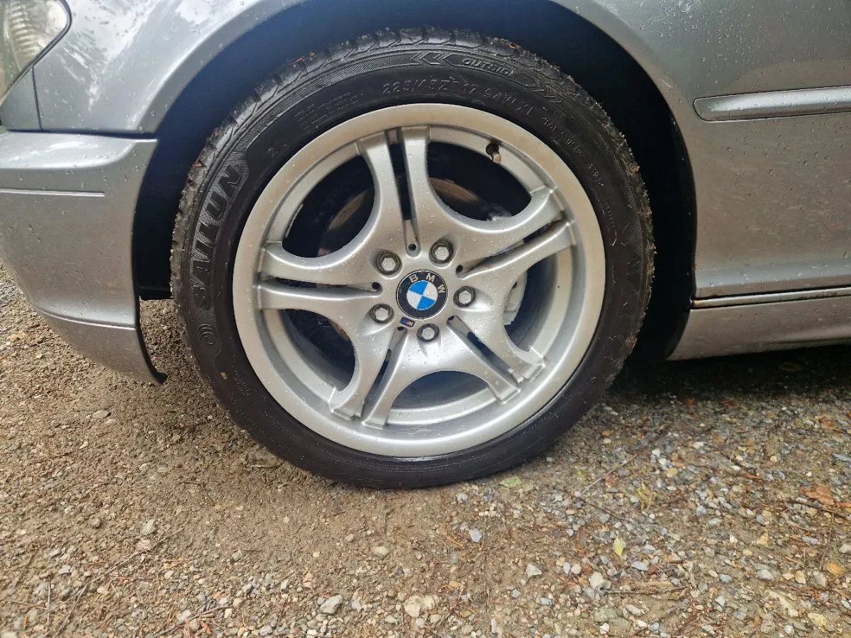BMW 3 Series 2004 photo 3