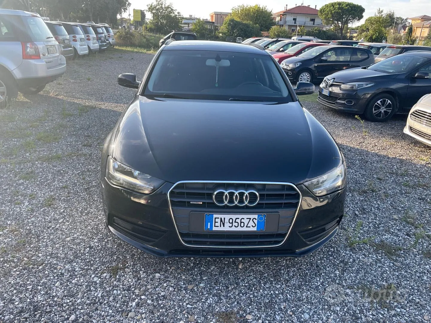 Audi A4 Avant 2012 photo 2