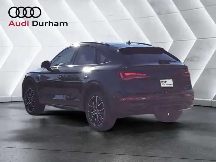 Audi Q5 2024 photo 3