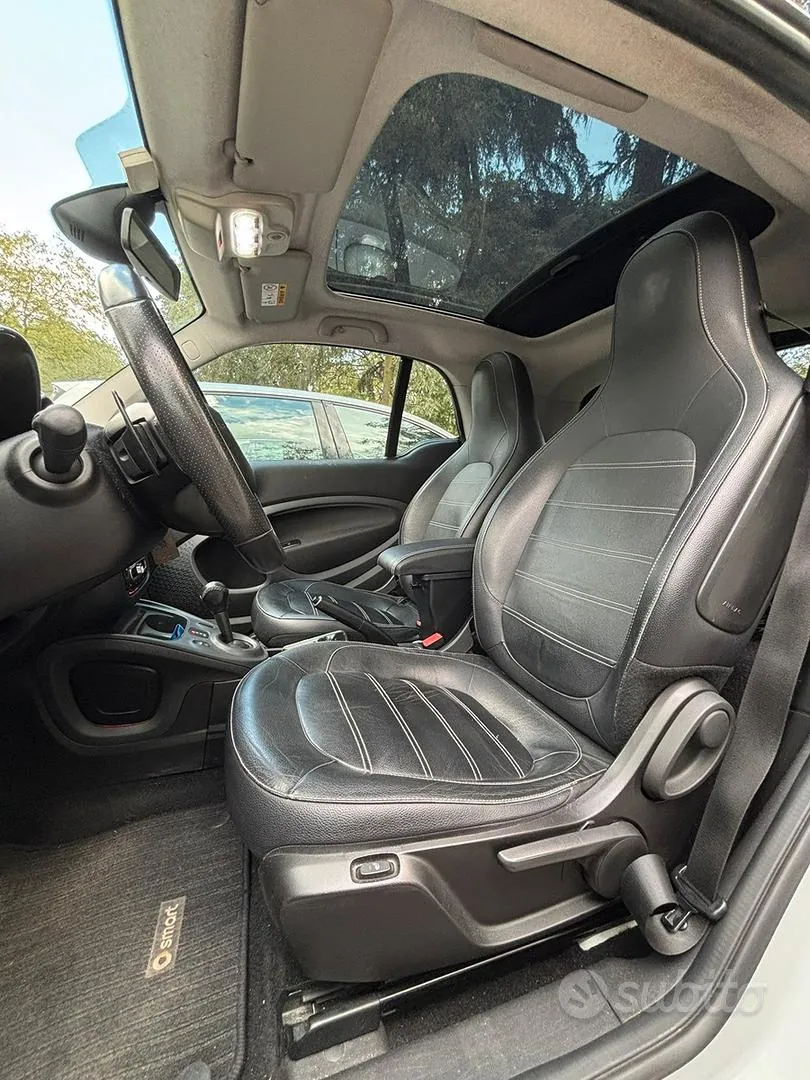 Smart Fortwo 2016 photo 4
