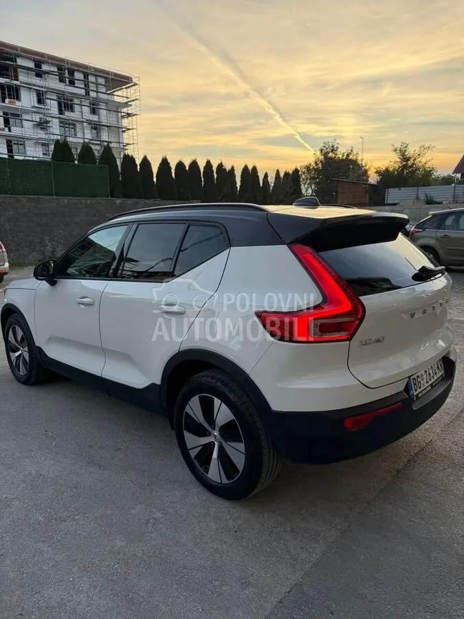 Volvo Xc40 2019 photo 2