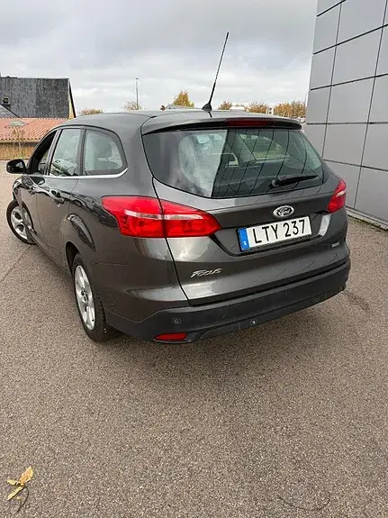 Ford Focus 2015 photo 3