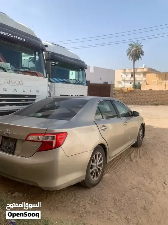 Toyota Camry 2014 photo 3