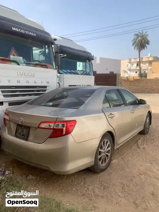 Toyota Camry 2014 photo 4