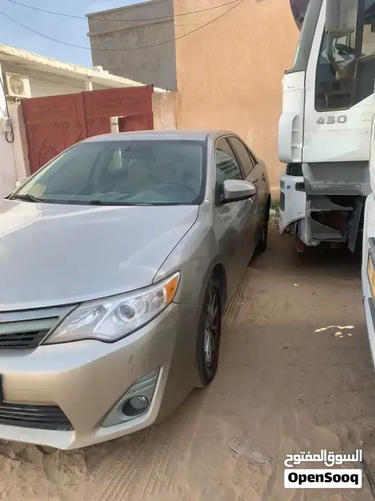 Toyota Camry 2014 photo 2