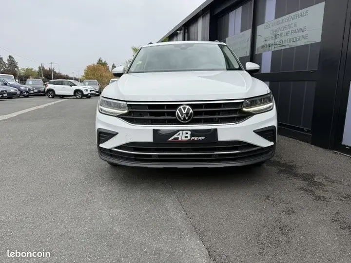 Volkswagen Tiguan 2023 photo 5