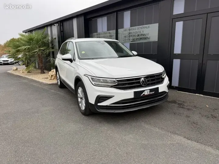 Volkswagen Tiguan 2023 photo 4