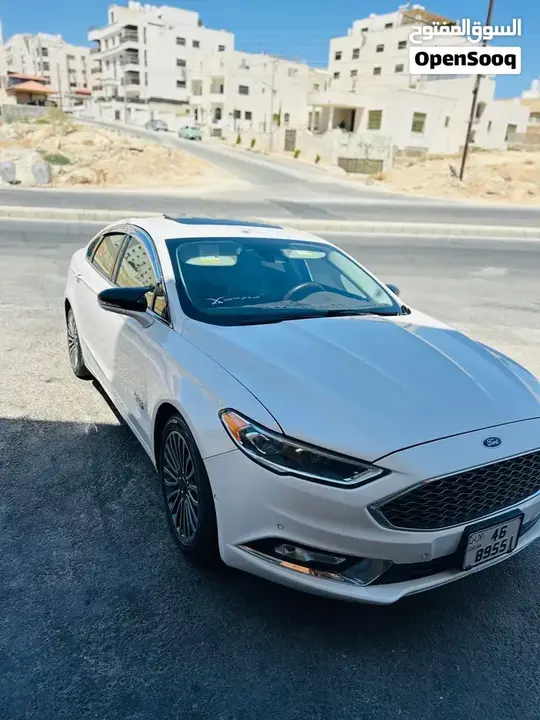 Ford Fusion 2018 photo 2