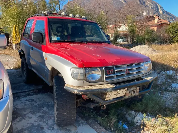 Mitsubishi Pajero