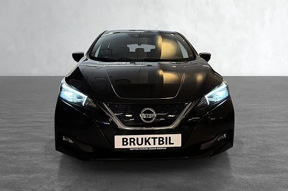 Nissan Leaf 2021 photo 2