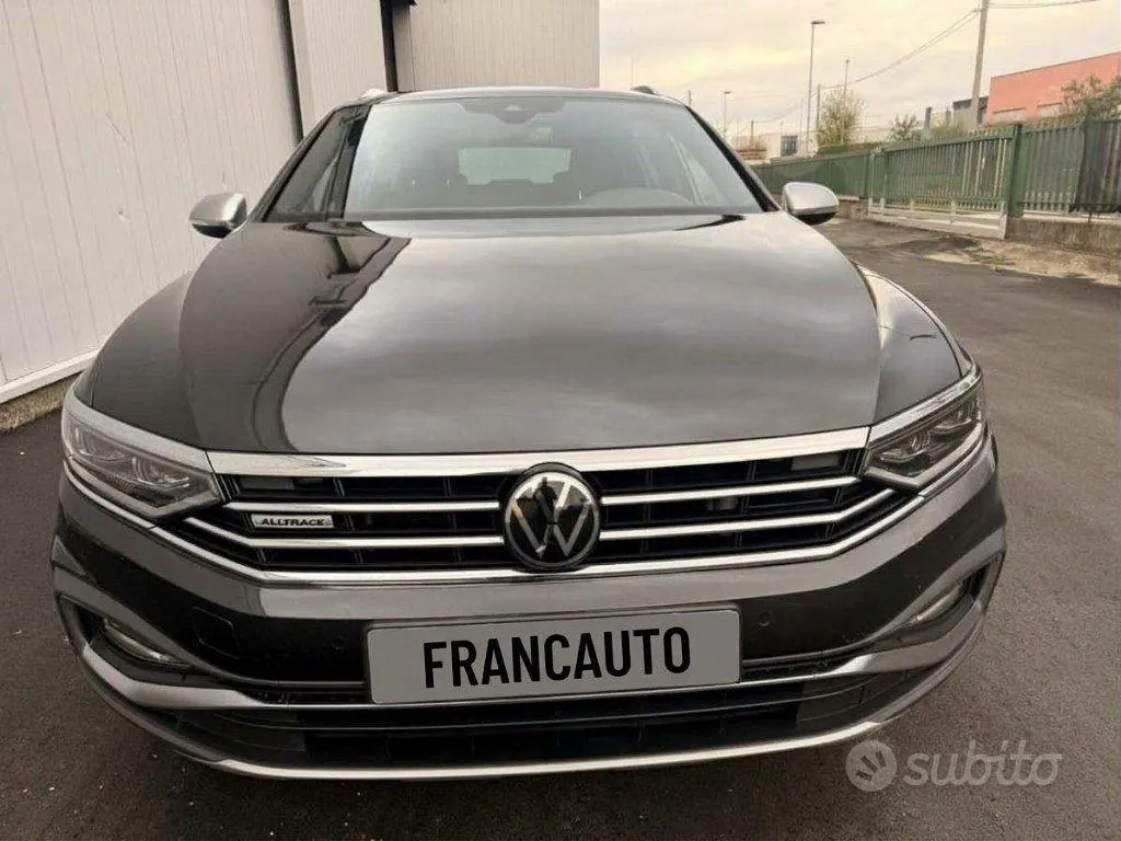 Volkswagen Passat Alltrack 2022 photo 2