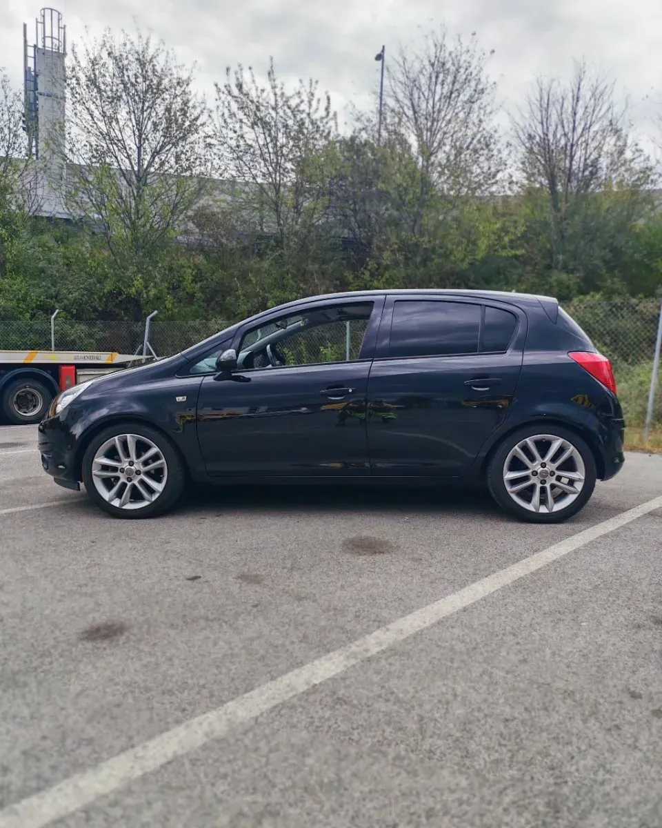 Opel Corsa 2008 photo 2