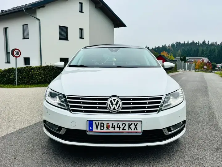 Volkswagen Passat Cc 2013 photo 2