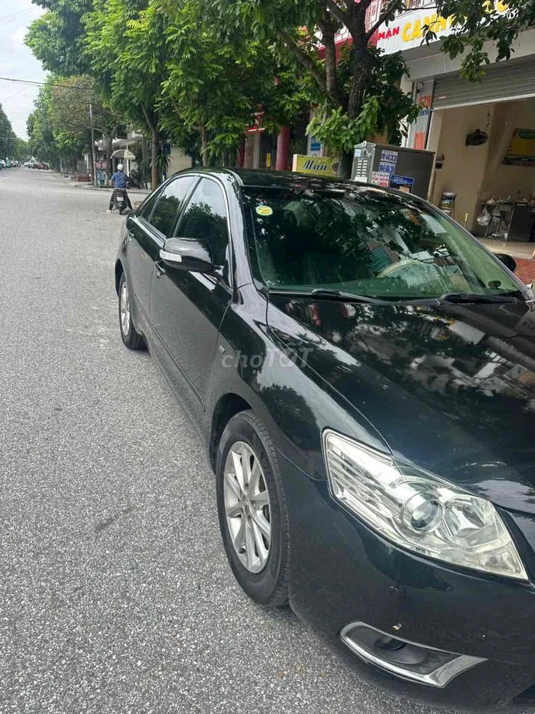 Toyota Camry 2010 photo 2