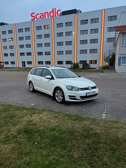 Volkswagen Golf Vii 2015 photo 2