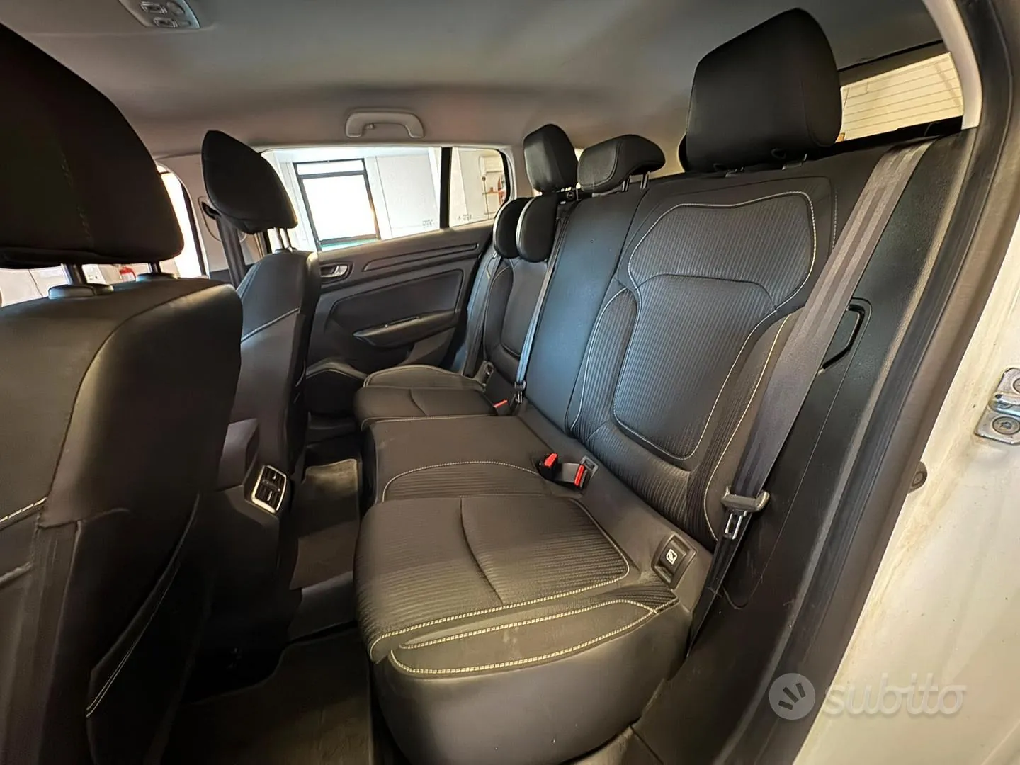 Renault Megane 2018 photo 4