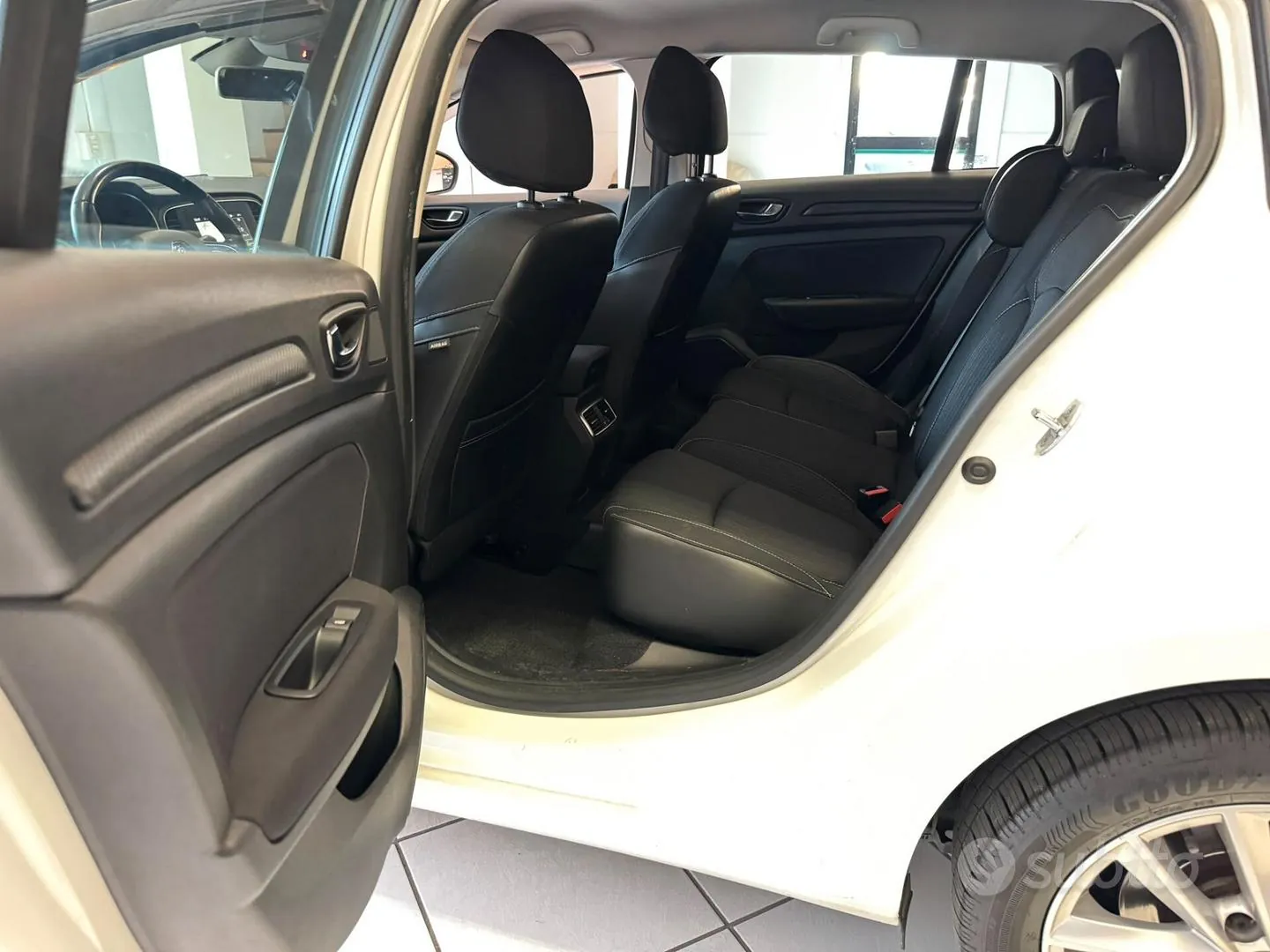 Renault Megane 2018 photo 5