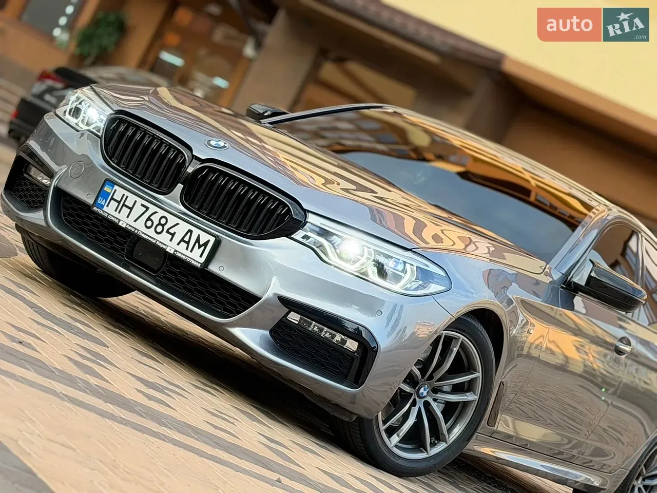 BMW 5 Series 2017 photo 3