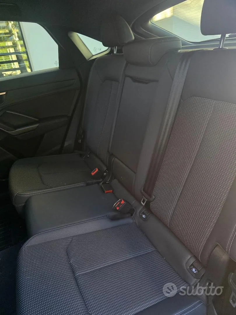 Audi Q3 2024 photo 4