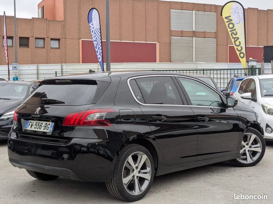 Peugeot 308 2020 photo 3
