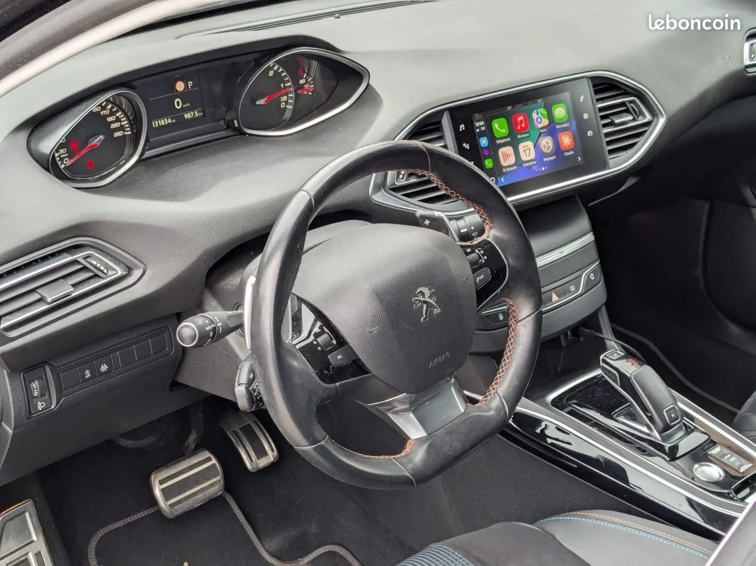 Peugeot 308 2020 photo 2
