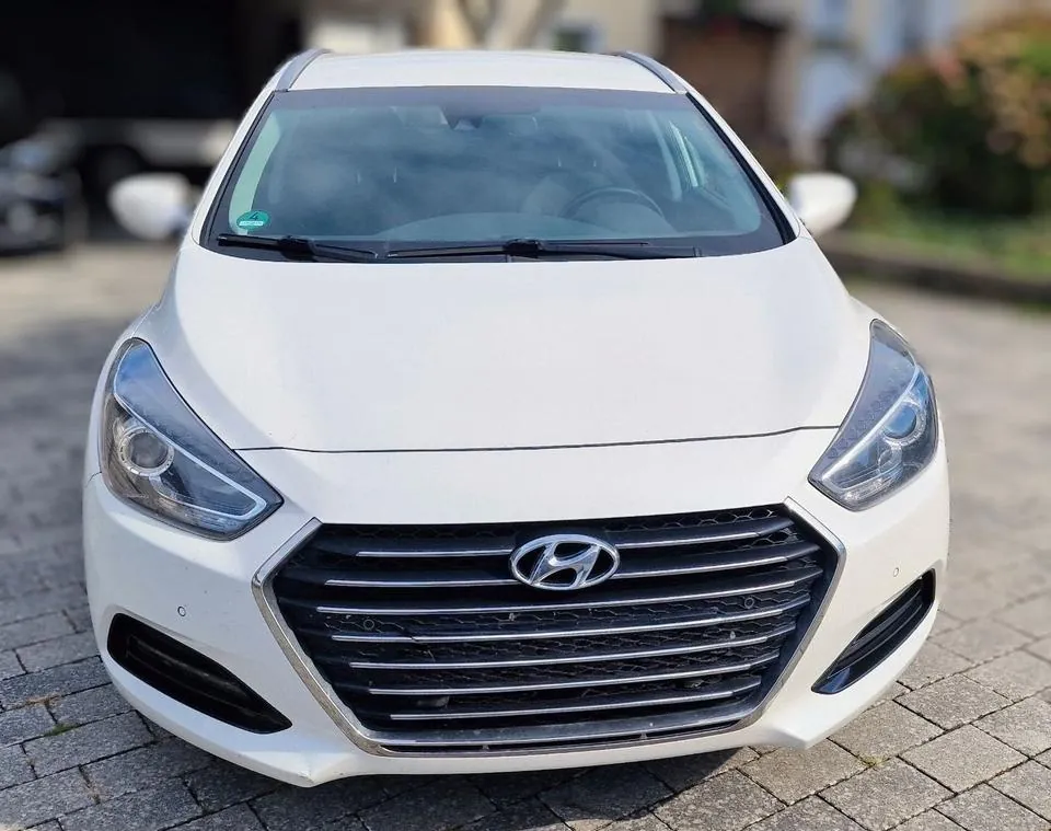 Hyundai I40