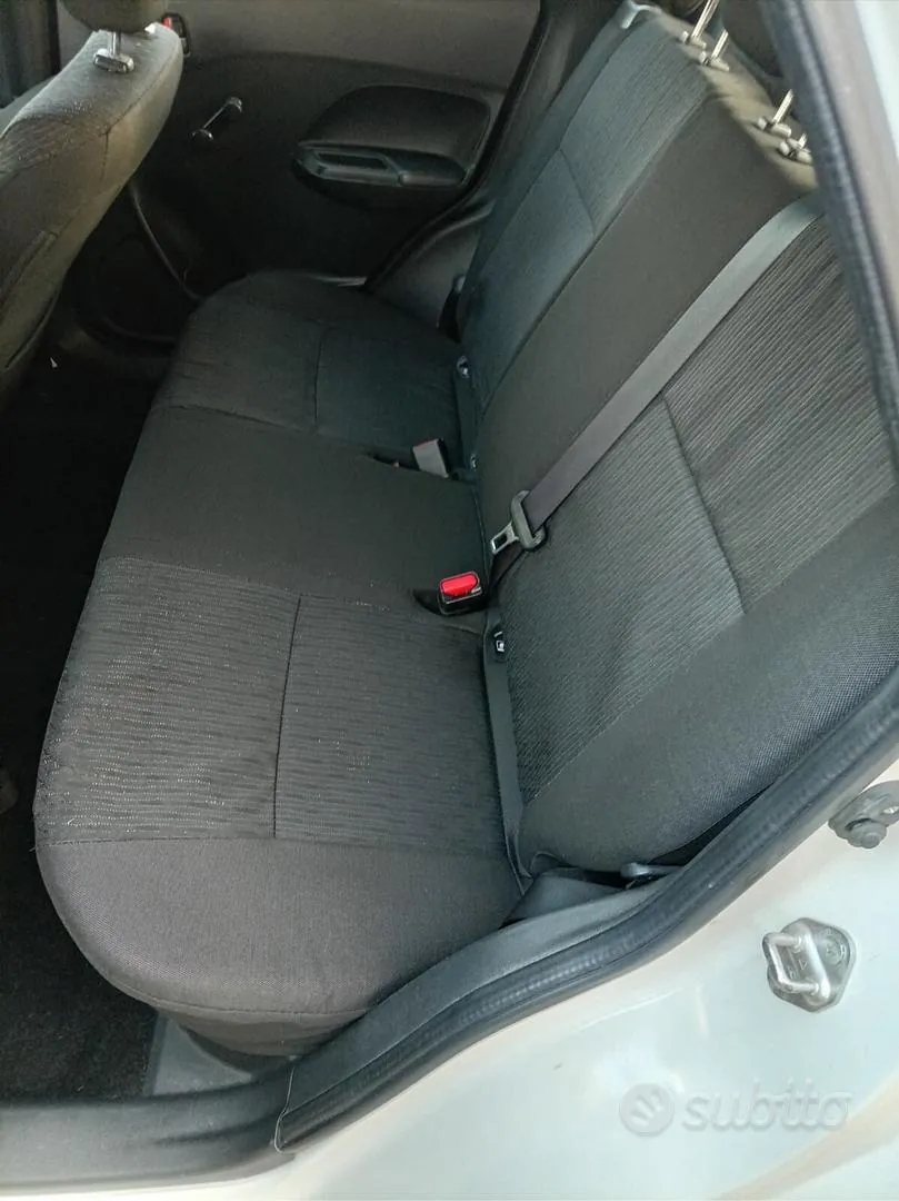 Suzuki Baleno 2017 photo 5