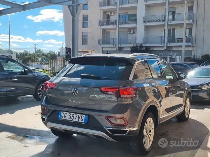 Volkswagen T-Roc 2022 photo 3