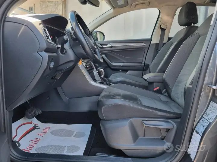Volkswagen T-Roc 2022 photo 5