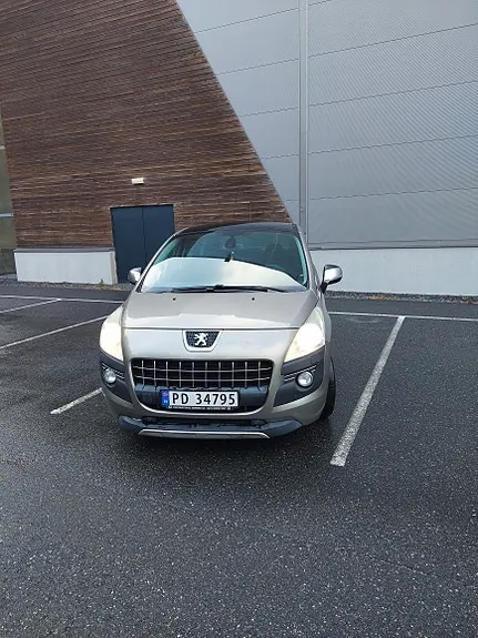Peugeot 3008 2010 photo 2
