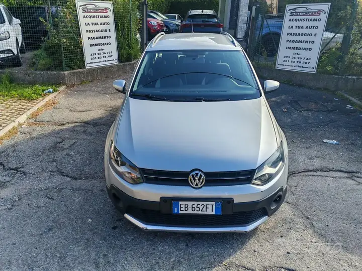 Volkswagen Polo Cross 2010 photo 2