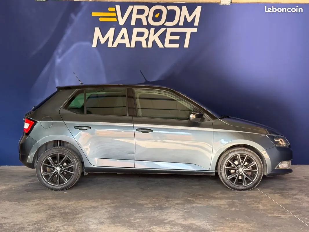 Skoda Fabia 2015 photo 5