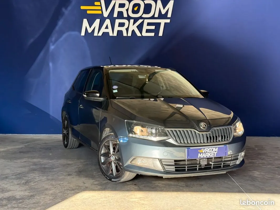 Skoda Fabia 2015 photo 3