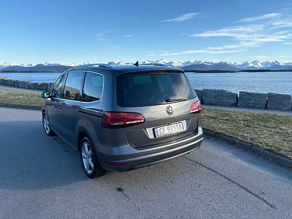 Volkswagen Sharan 2018 photo 2