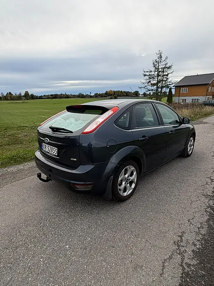 Ford Focus 2008 photo 3